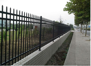 陜西熱鍍鋅鋼塑鋼柵欄